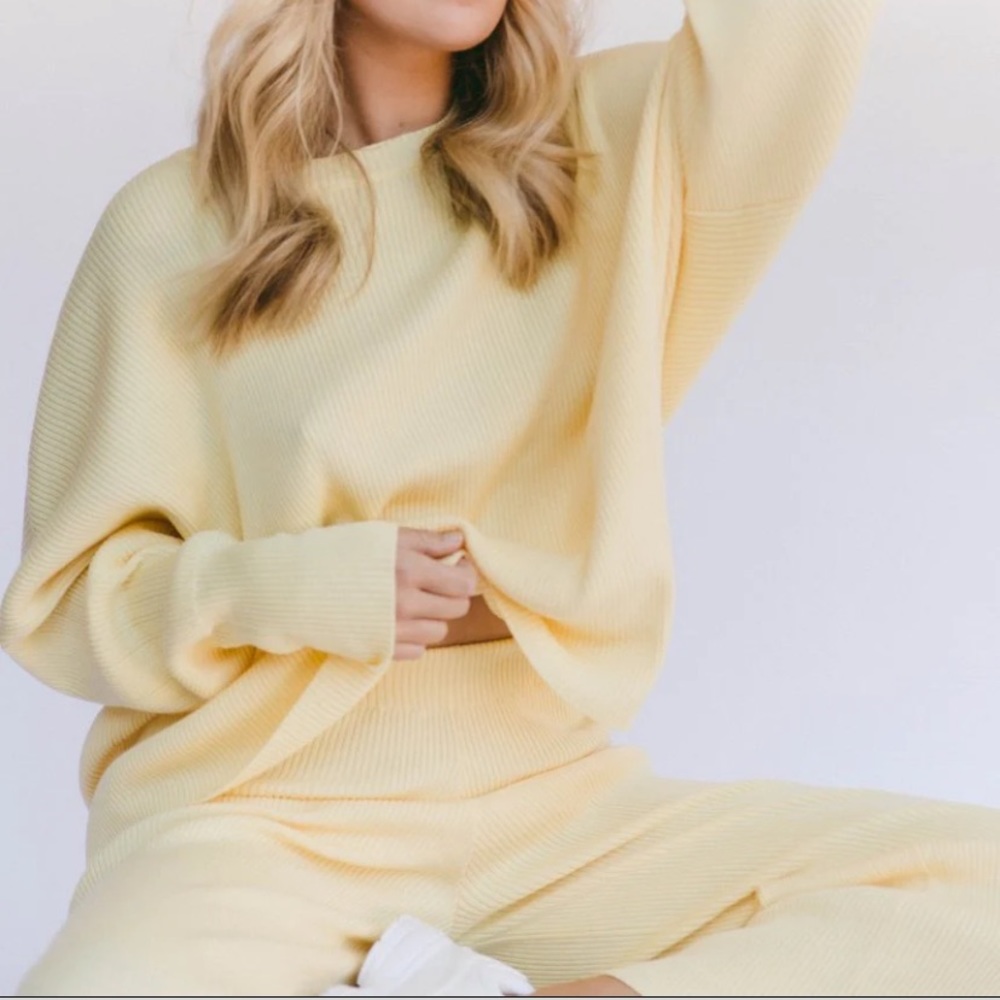 The Lullaby Club Set Alex Knit Cardigan and Knit Pants